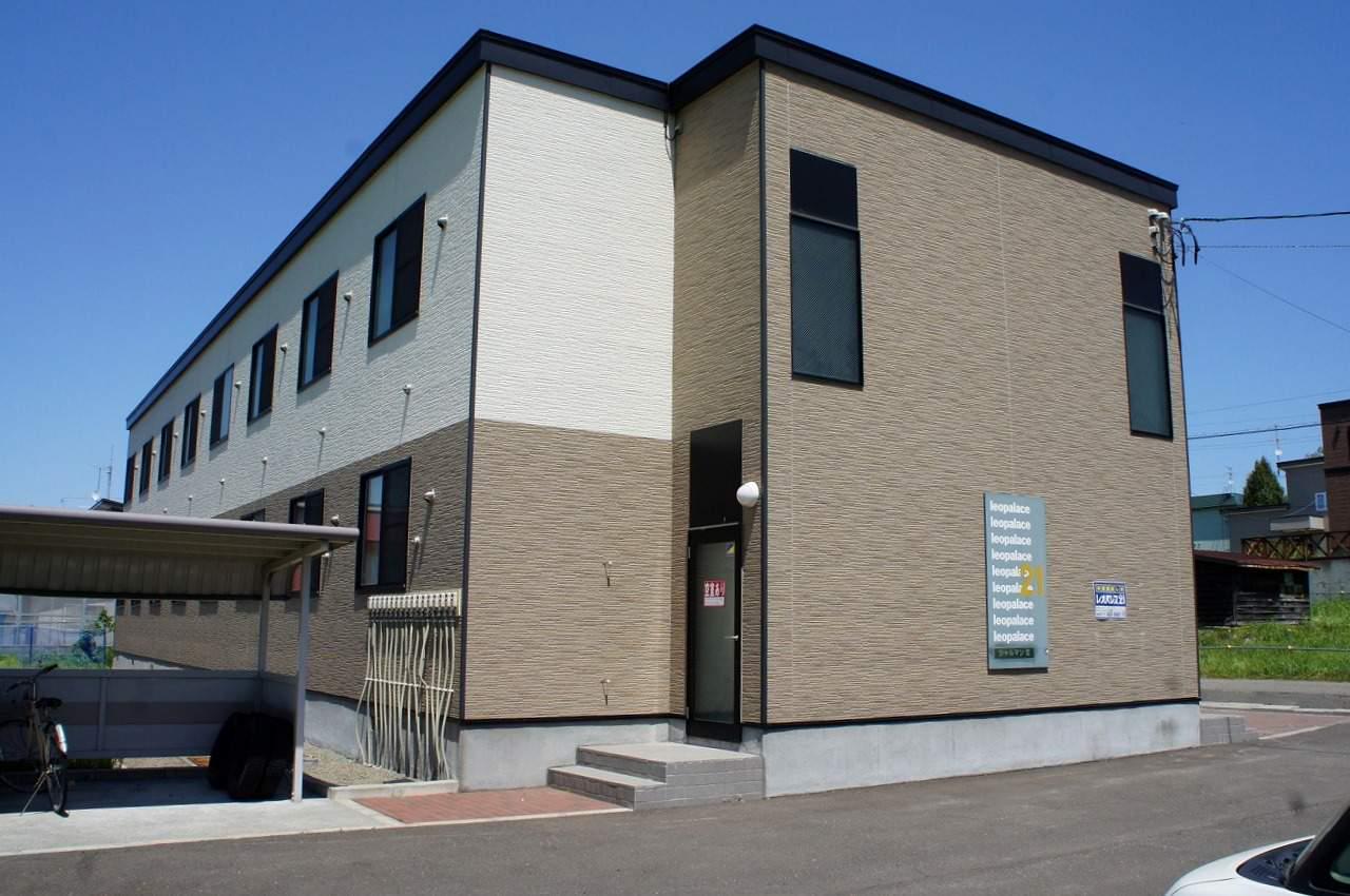 レオパレスシャルマンⅢ