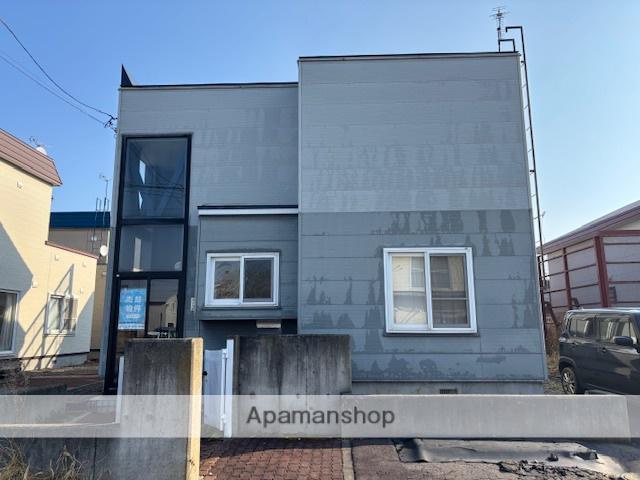 北海道滝川市 2階建 築32年