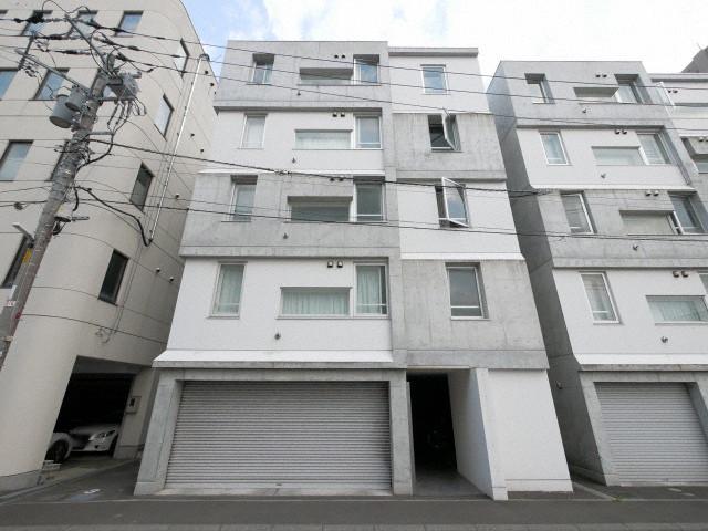 ヴェリタス美術館通