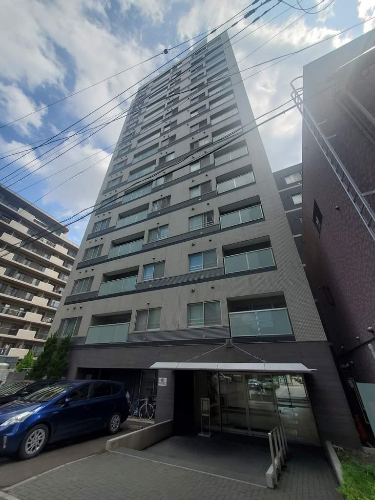 グランカーサ裏参道