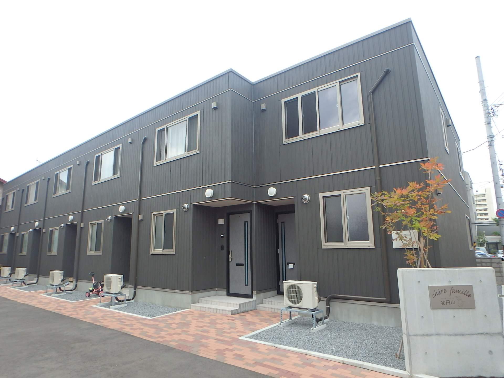 ＣＨＥＲＥ　ＦＡＭＩＬＬＥ北円山