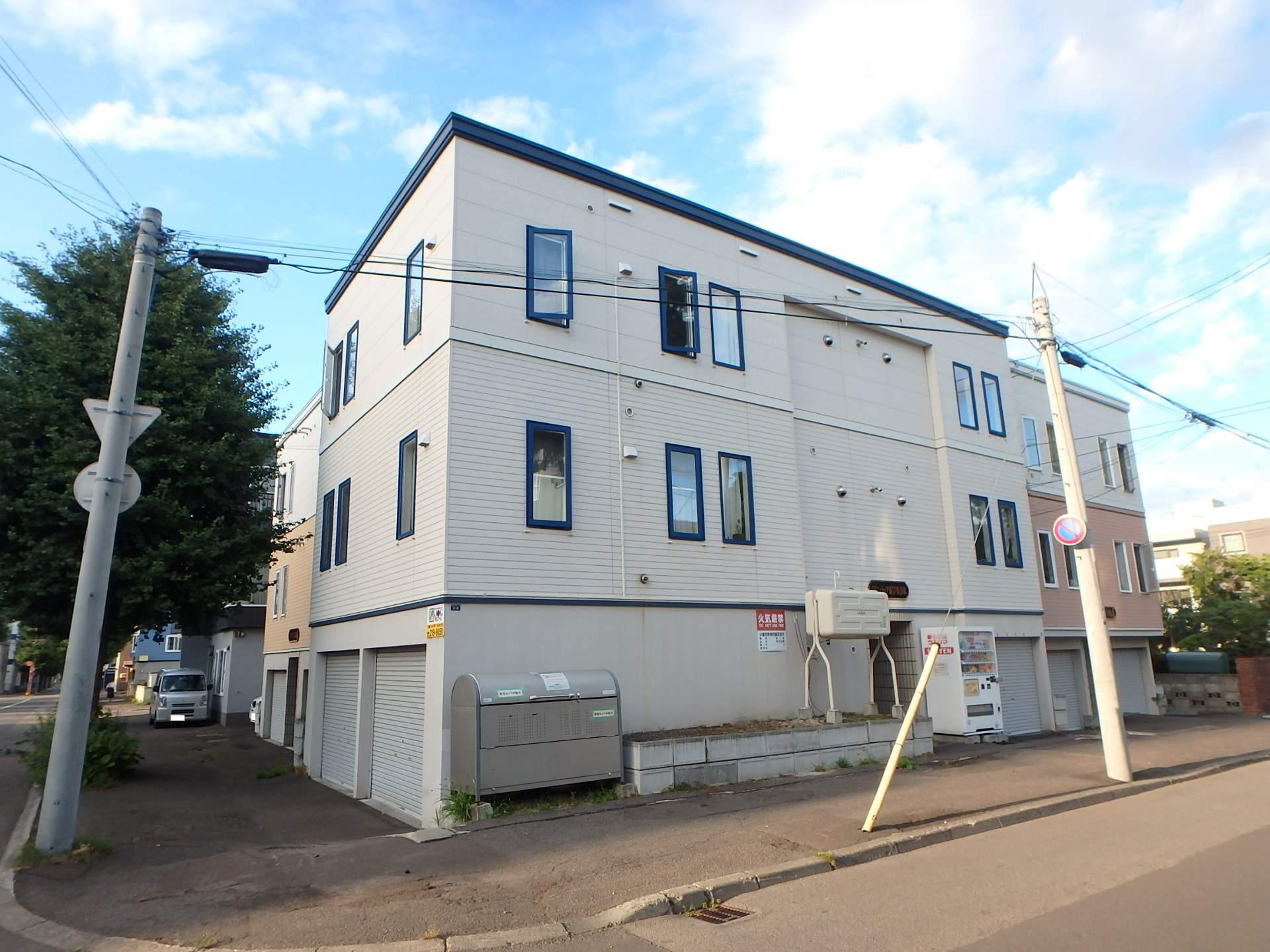 フロンティア南17条B棟