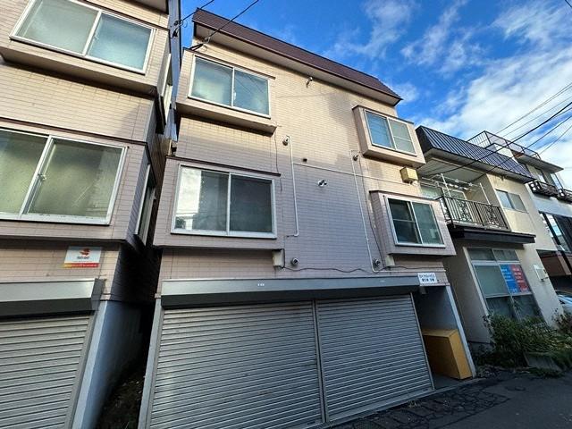 ロイヤルハウス南5条B