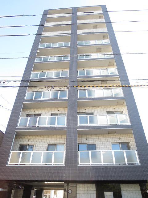 サンコート南8条