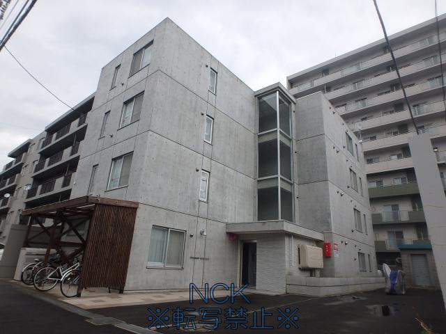 エスポアール前田