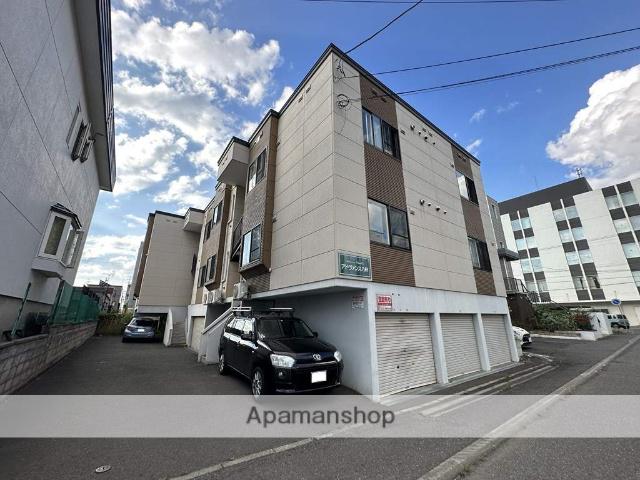 アドヴァンス八軒