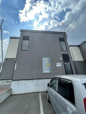 レオパレスロワジール西野A