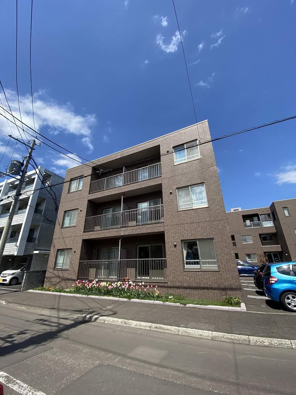 札幌市東西線 宮の沢駅 徒歩9分 3階建 築21年
