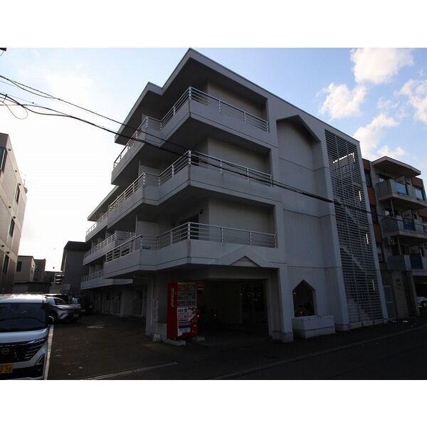 ドミニオン山の手(1K/1階)