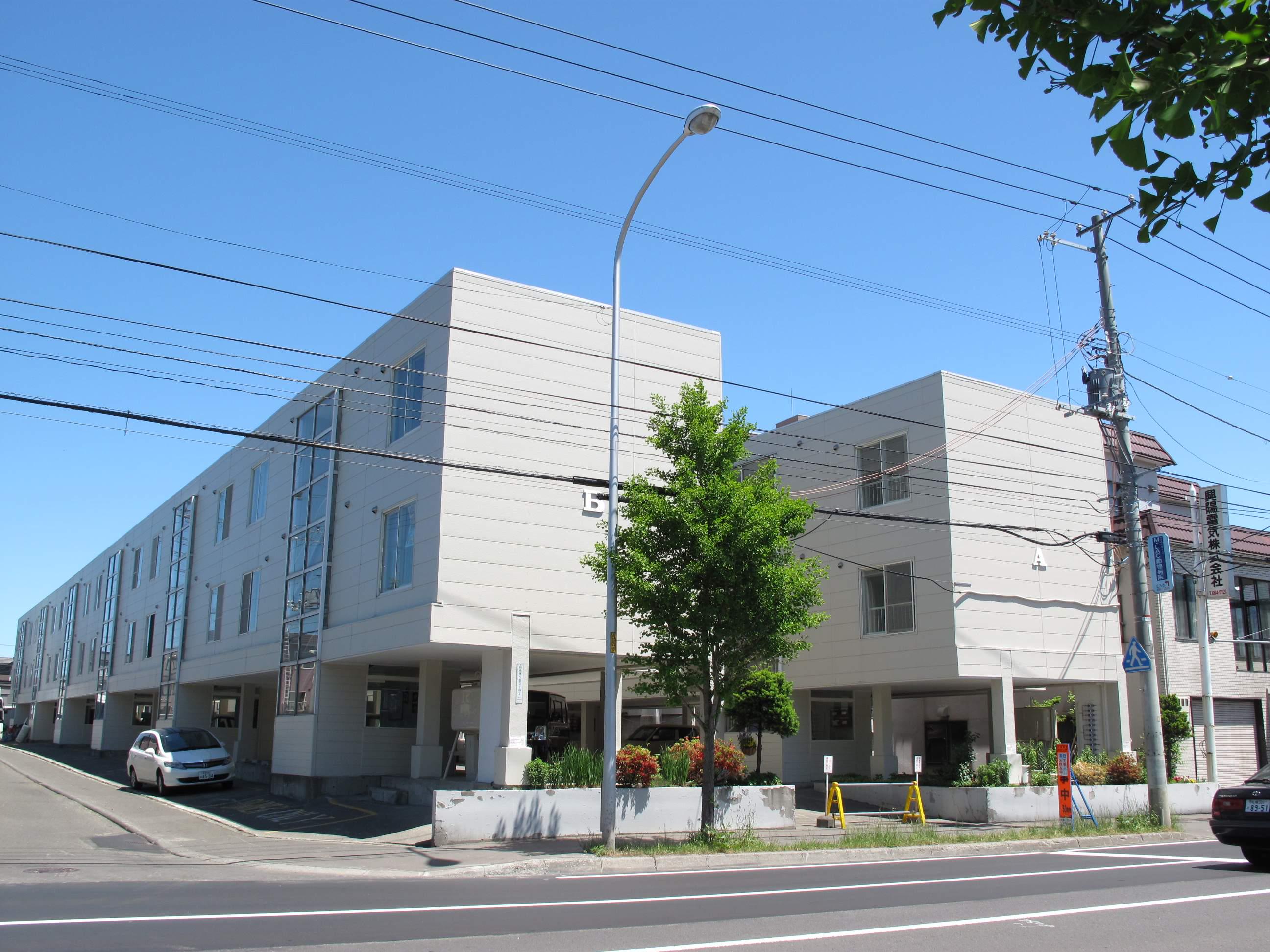 サンワイドハイツA棟