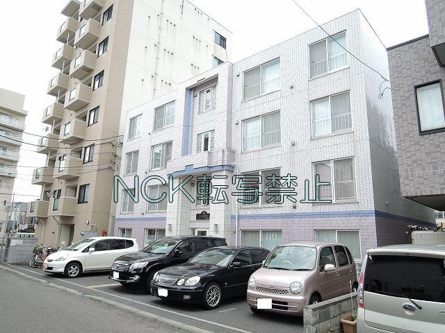 グランメール新道東駅北