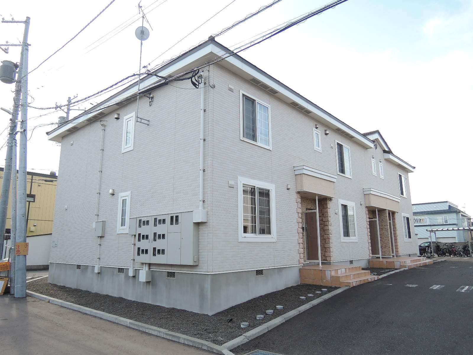 カルム・ガーデン弐番館