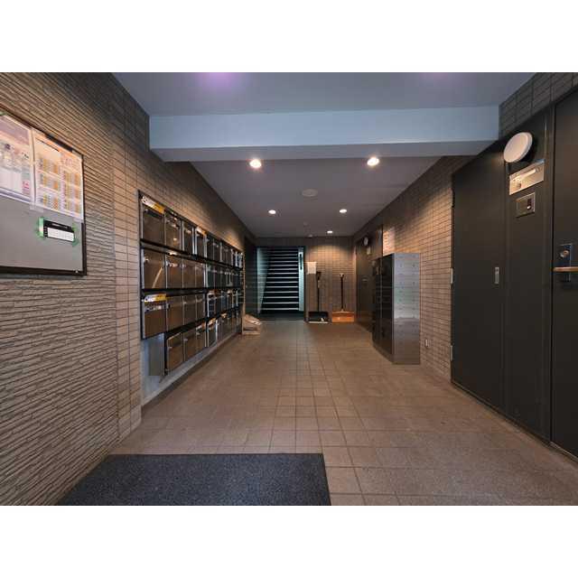 グランイースト北17条(1DK/2階)