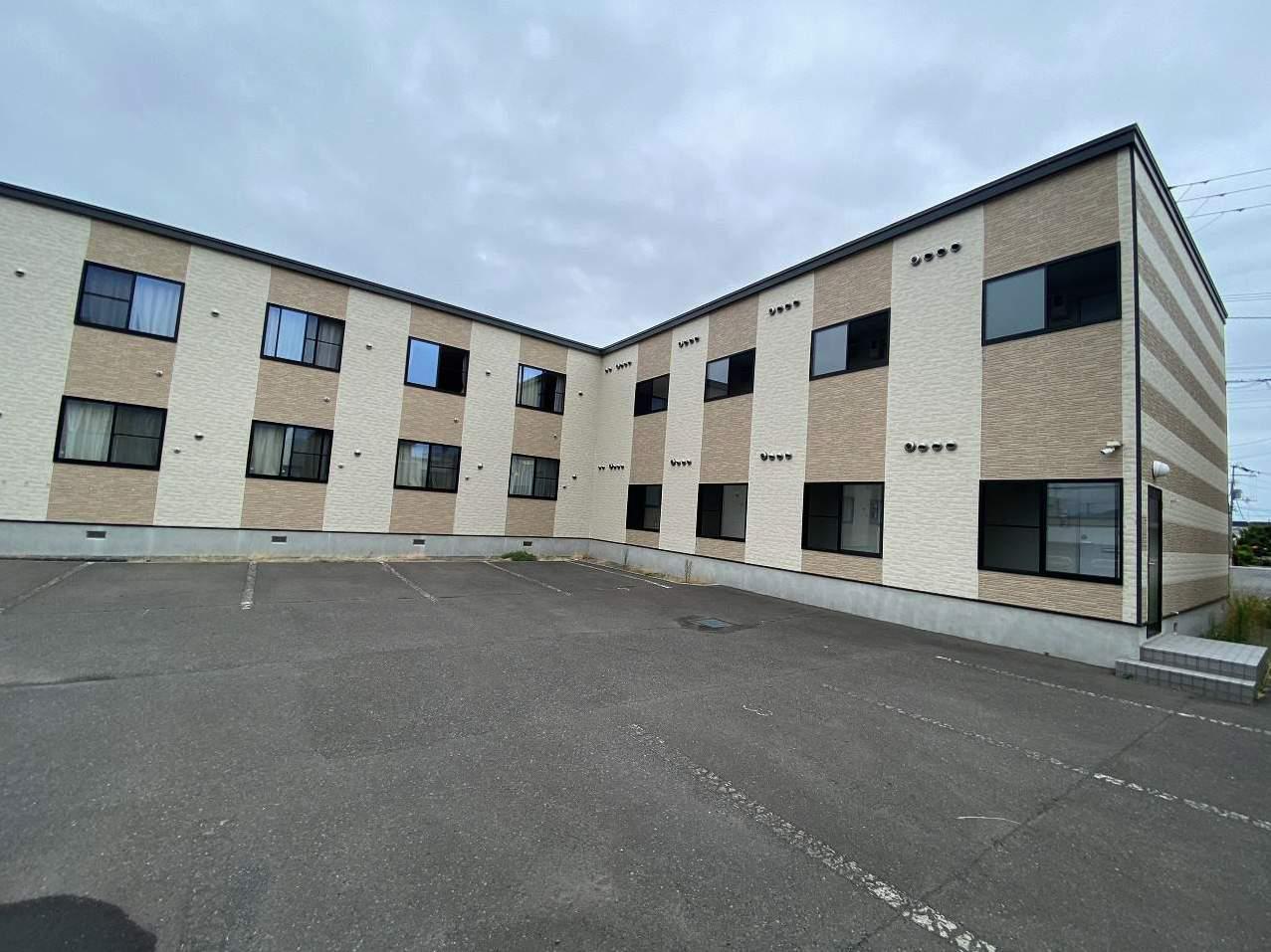 レオパレス川島