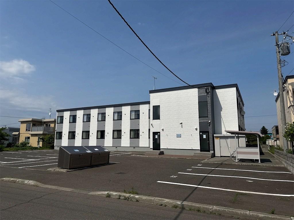 レオパレスカーミーエルム(1K/1階)