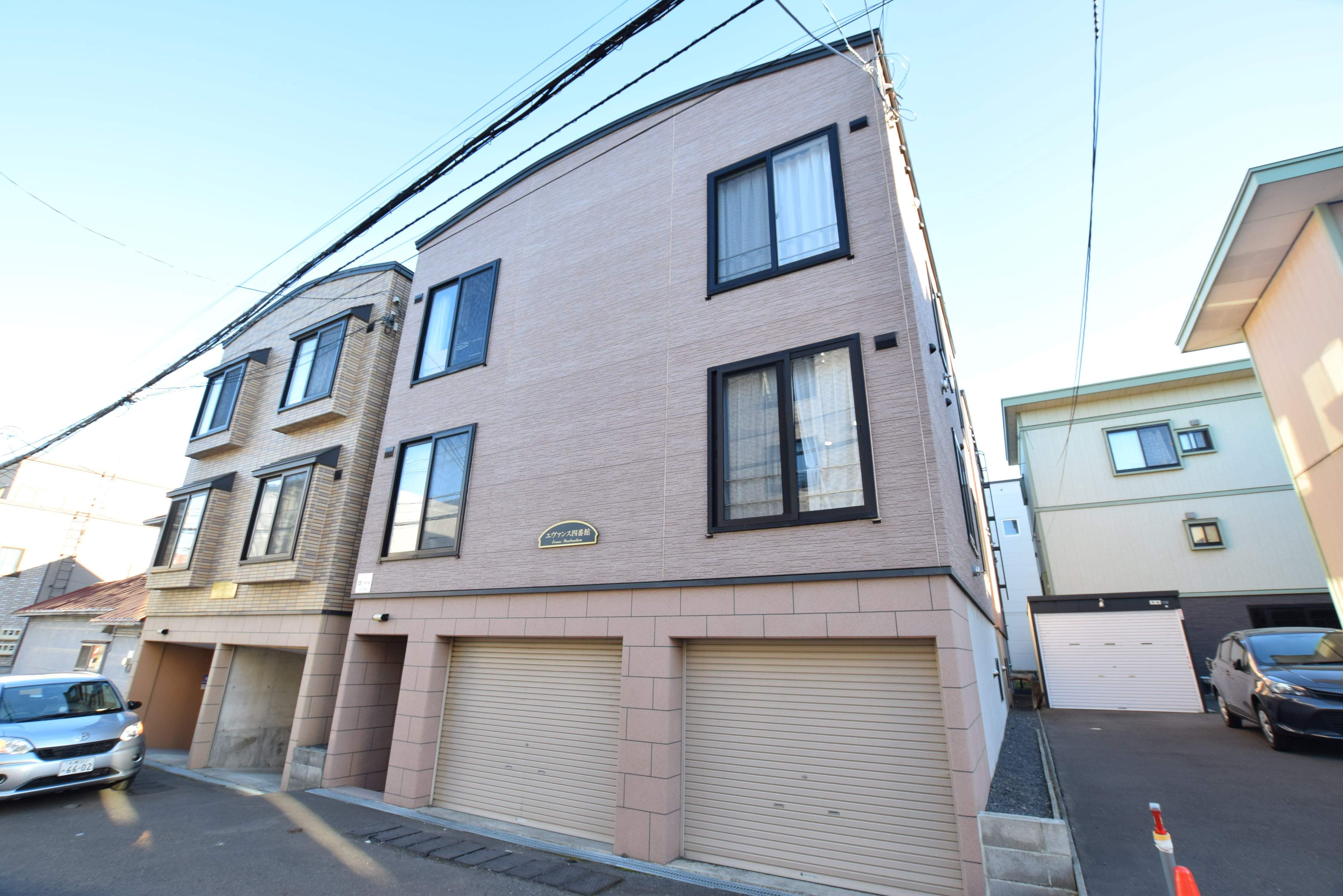 エヴァンス四番館