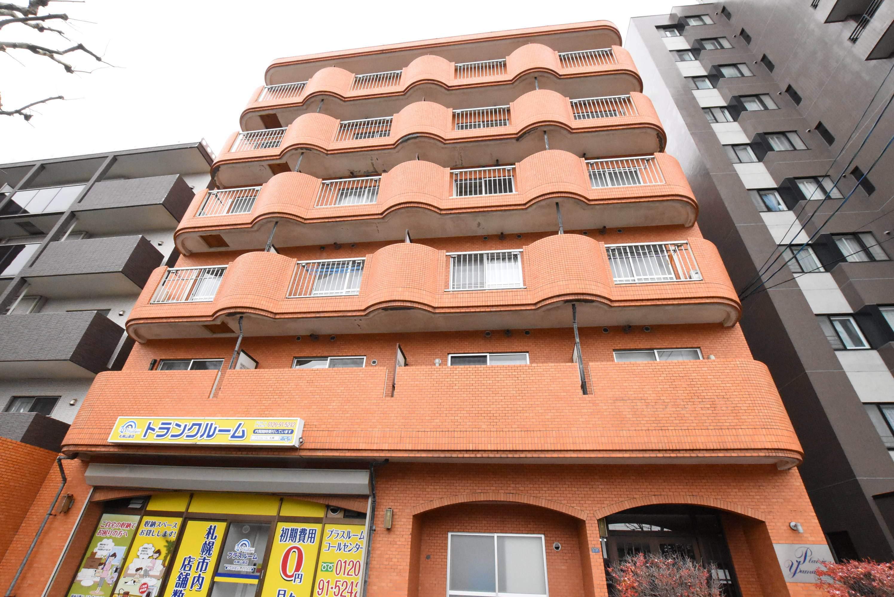 プレジール山鼻