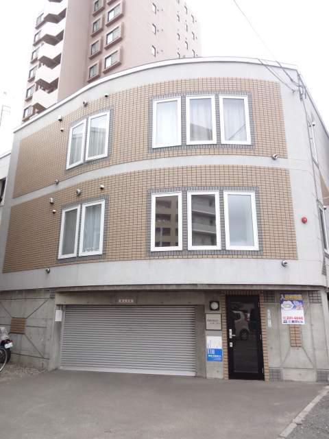 キラメック知事公館Ⅰ・Ⅱ(1LDK/1階)