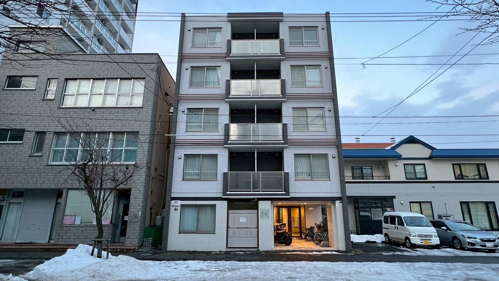 ルーヴェ本郷通9(1LDK/4階)