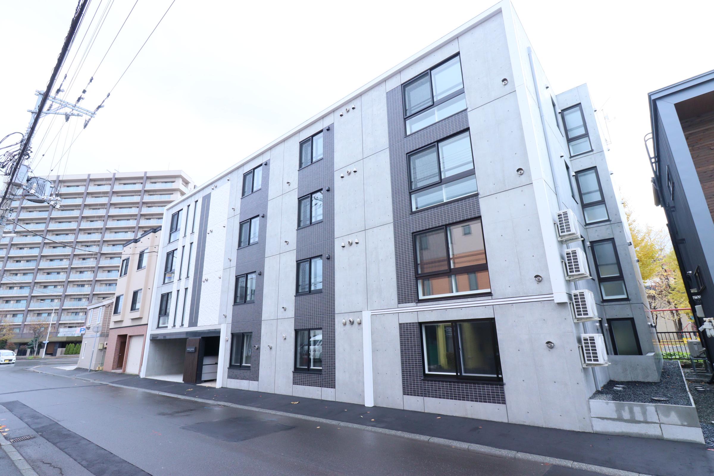 RESIDENCE SHINMEI 北円山