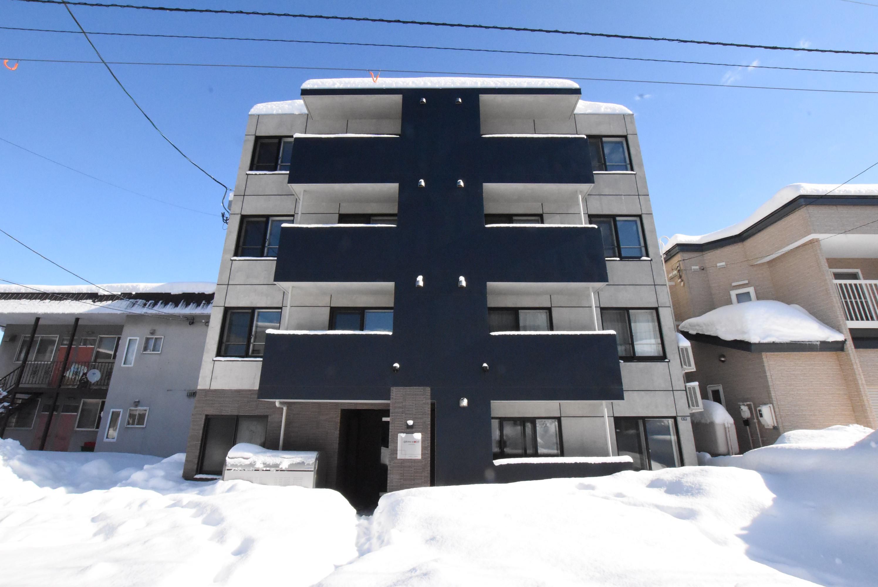 GRANMODE山鼻