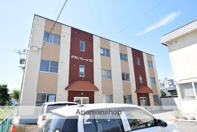 グランフォーレスト