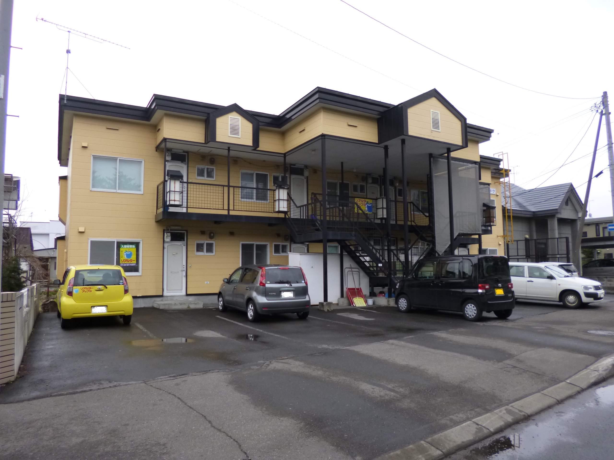 ハイツコンドウ