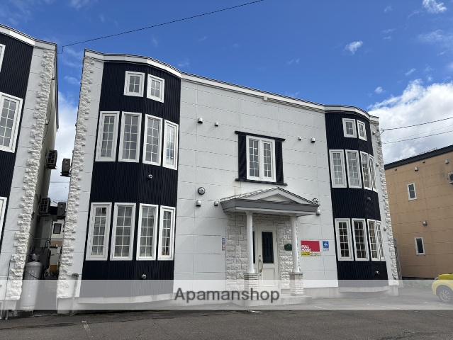 クローバーB(1LDK/2階)