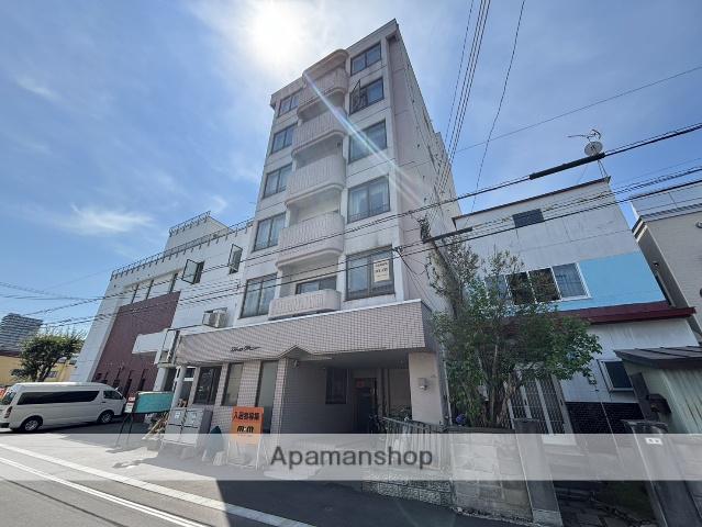 ファーストアベニュー