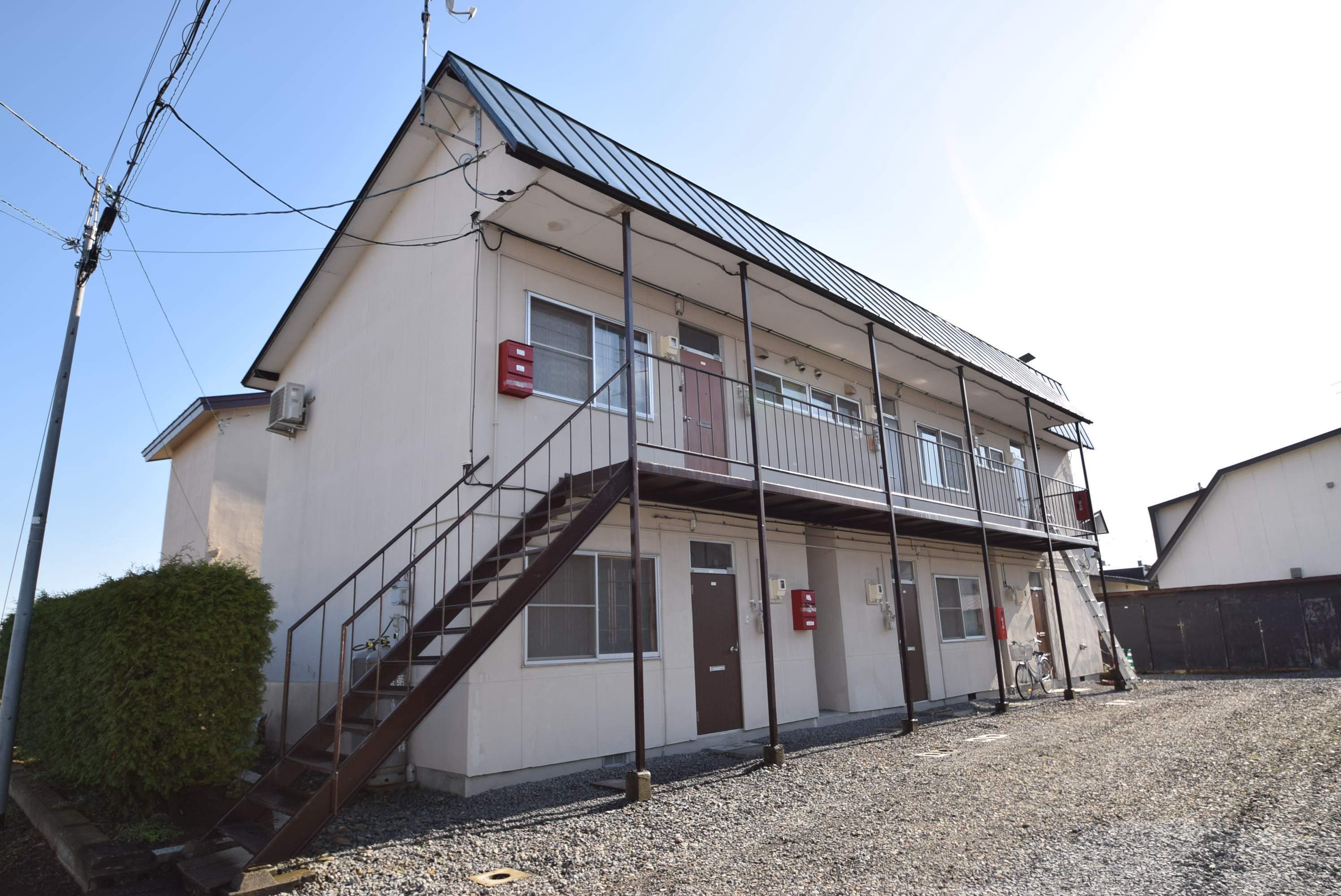 冨田ハイツ(2DK/2階)