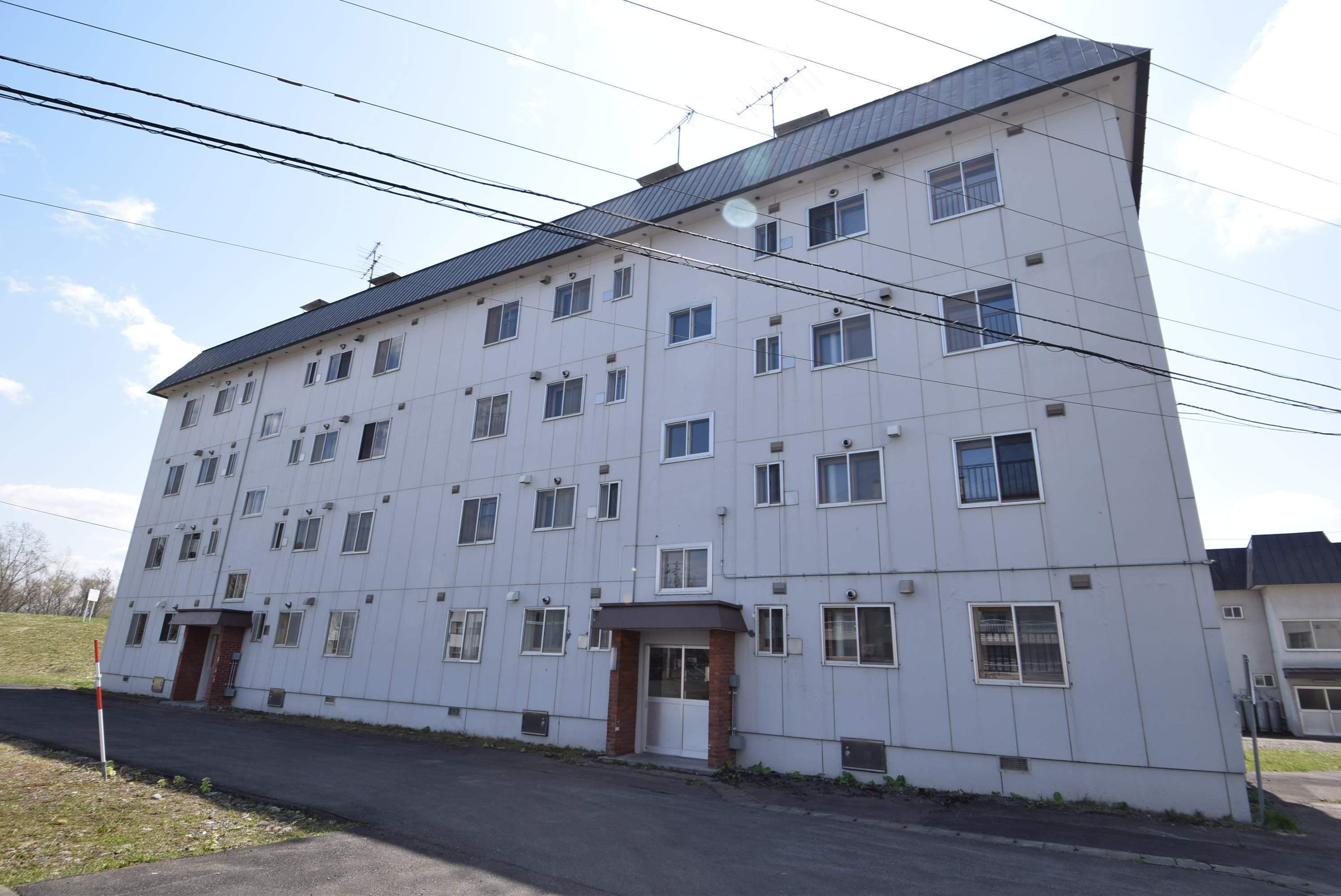 ヴィラナリー旭川 B棟(3LDK/4階)