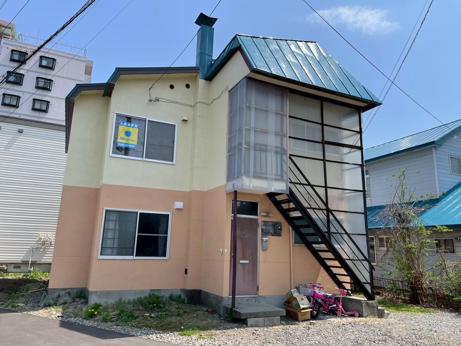 北海道旭川市本町1丁目の戸建賃貸