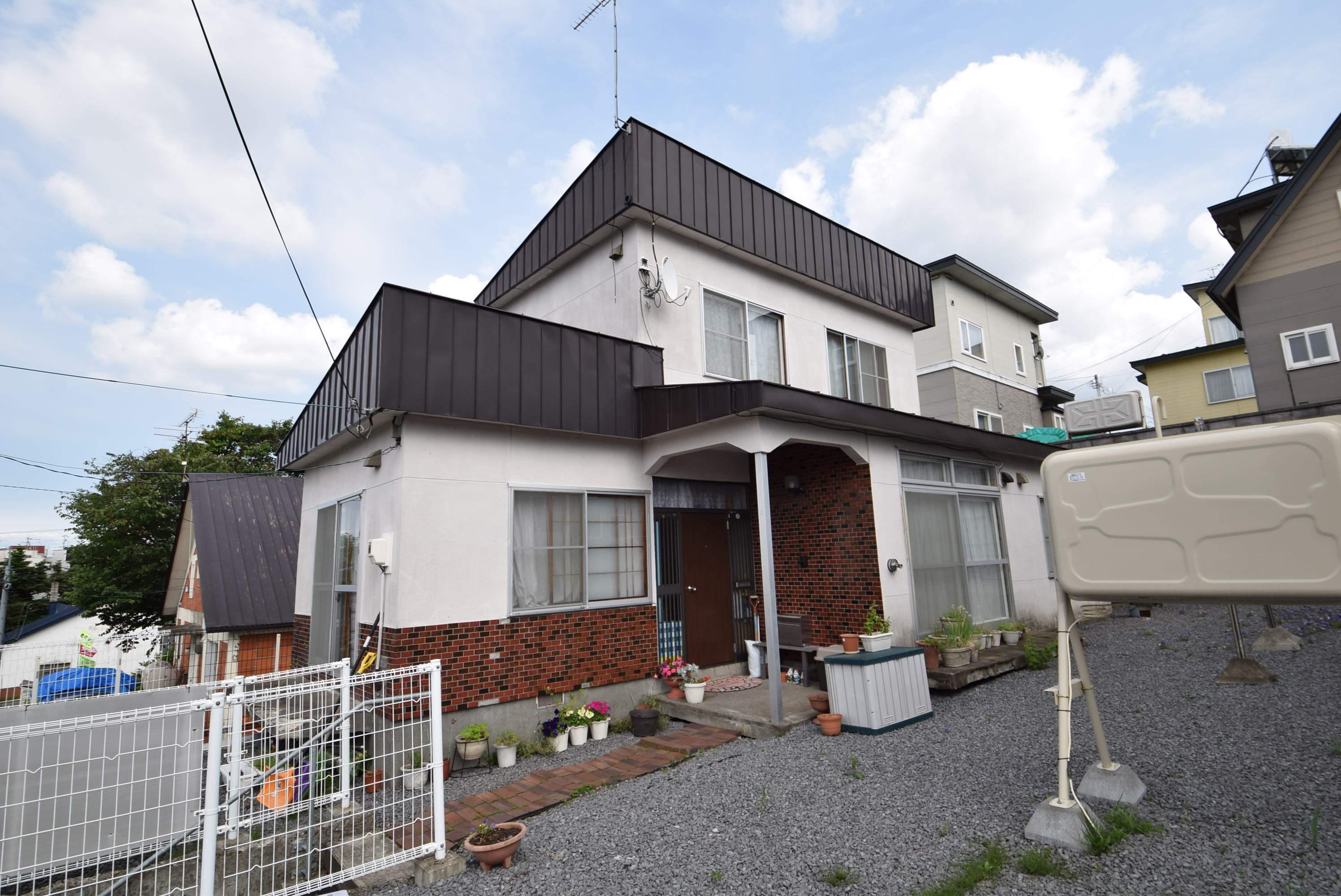 富良野線 緑が丘駅(北海道) 徒歩12分 2階建 築50年