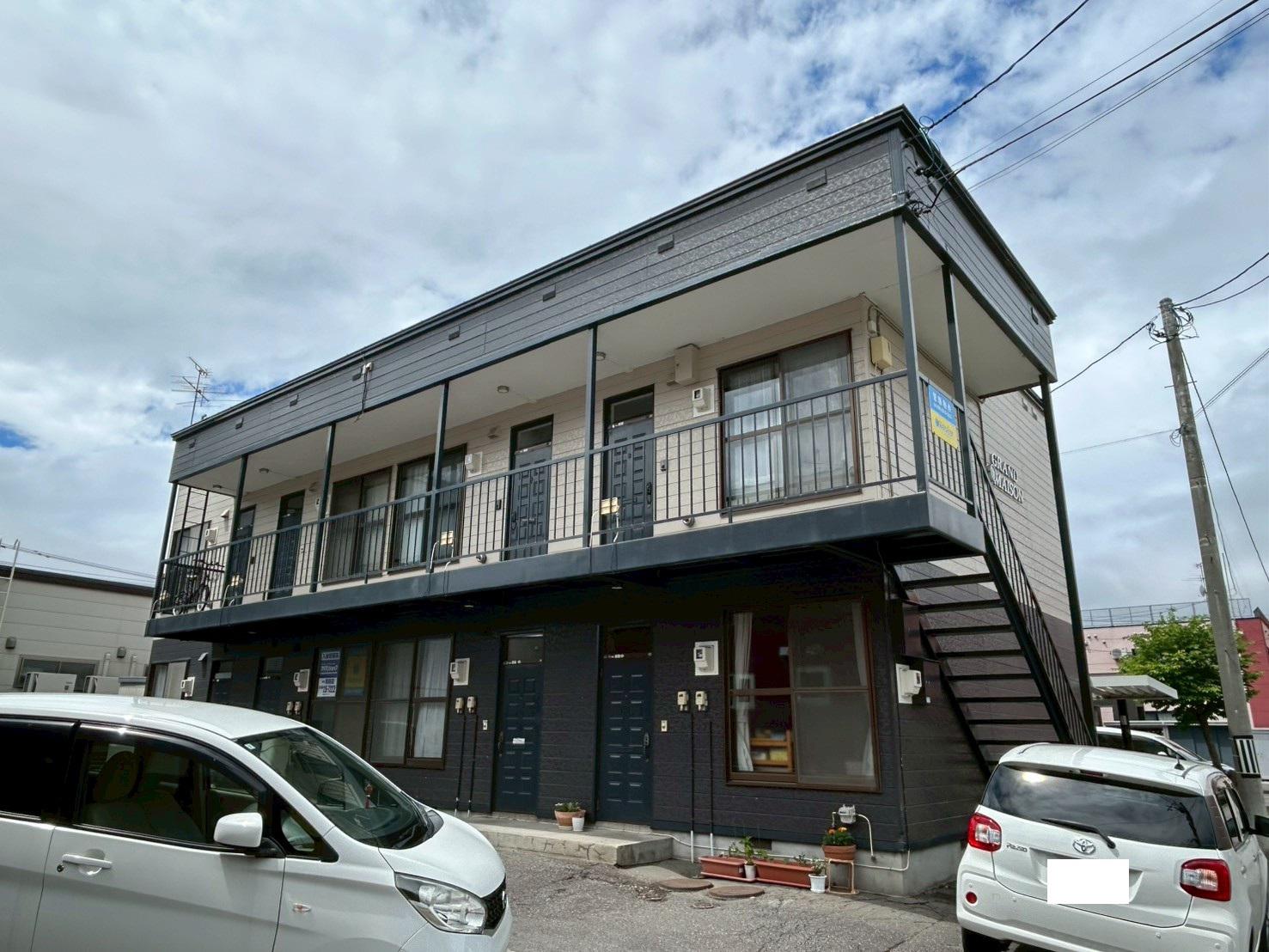 GRAND MAISON