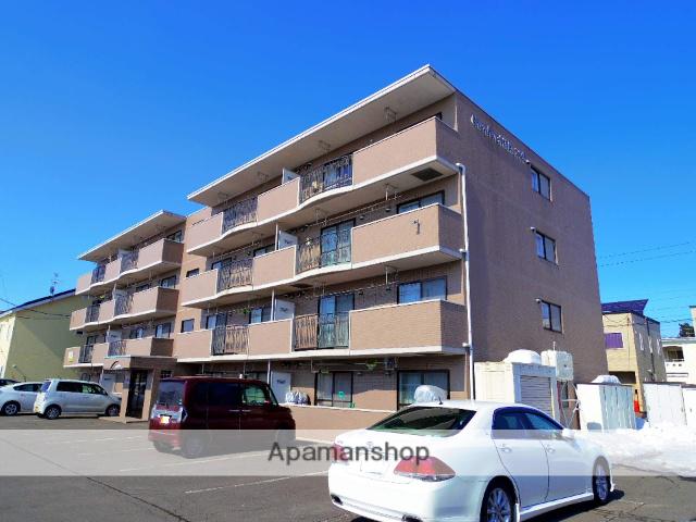 GARDEN HILLS225