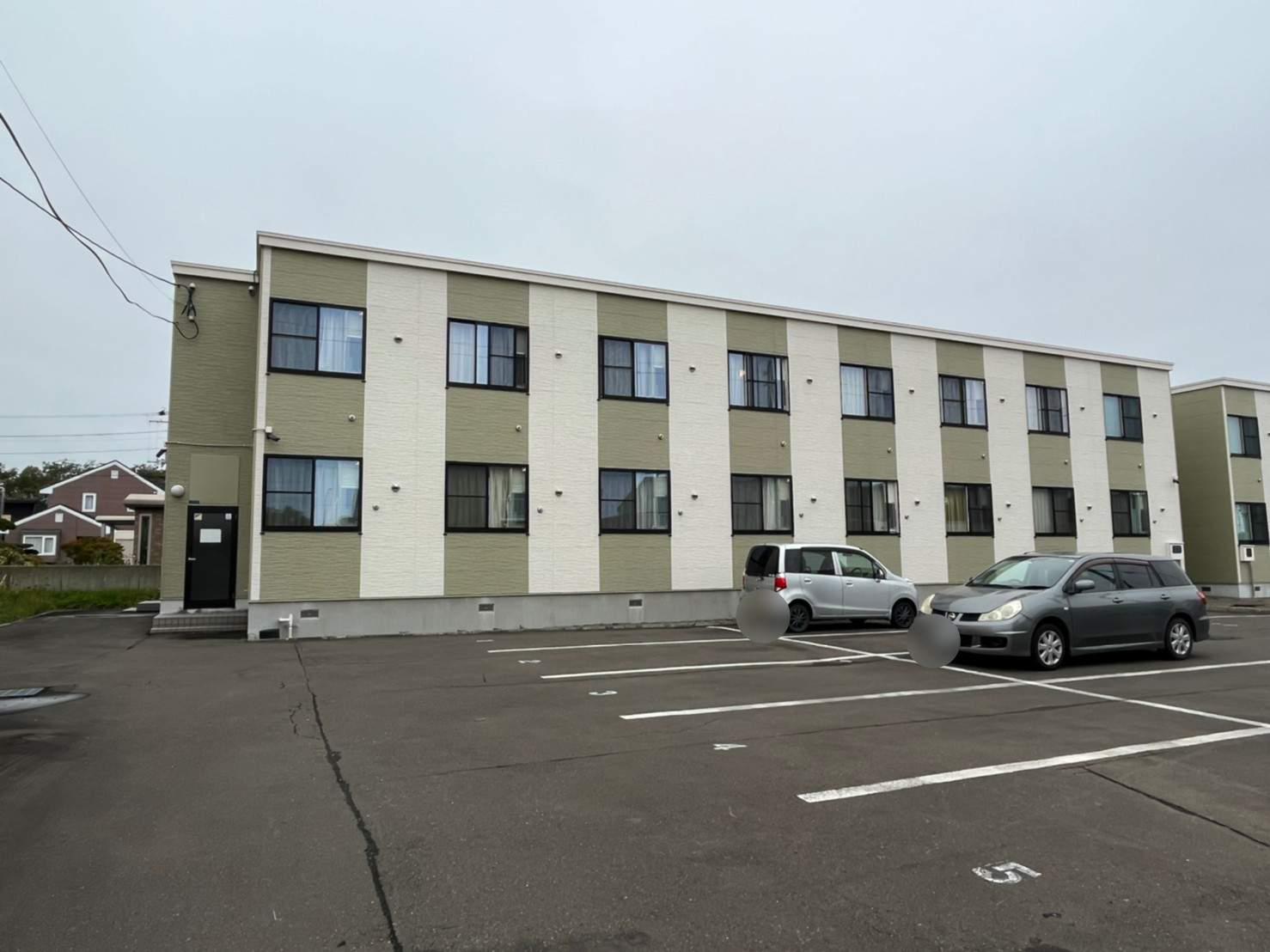 レオパレスラスターA