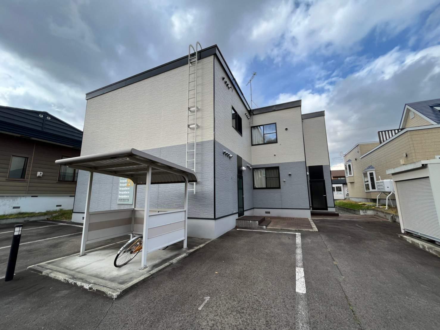 レオパレスリバーサイド桂木