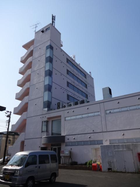 クレストコート