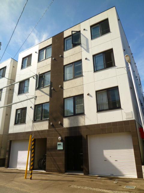 ブランノワール KILTA