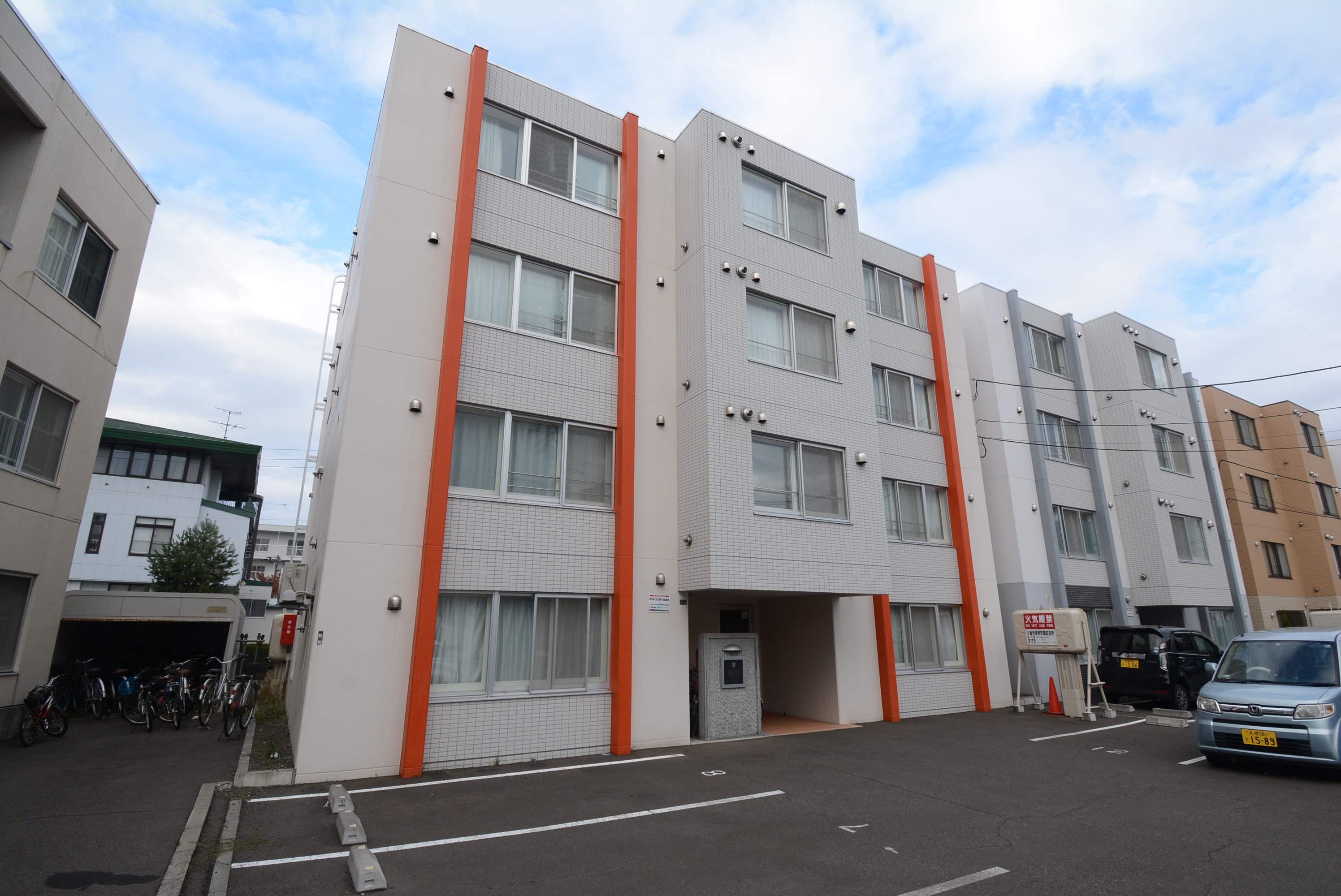 クレスト中の島