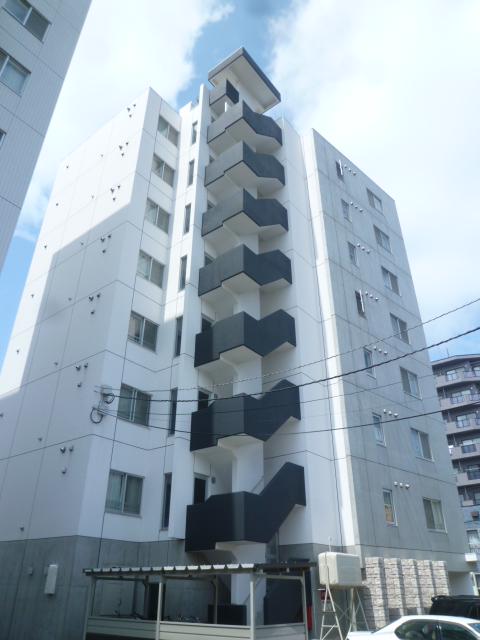EF TOWN 2ND