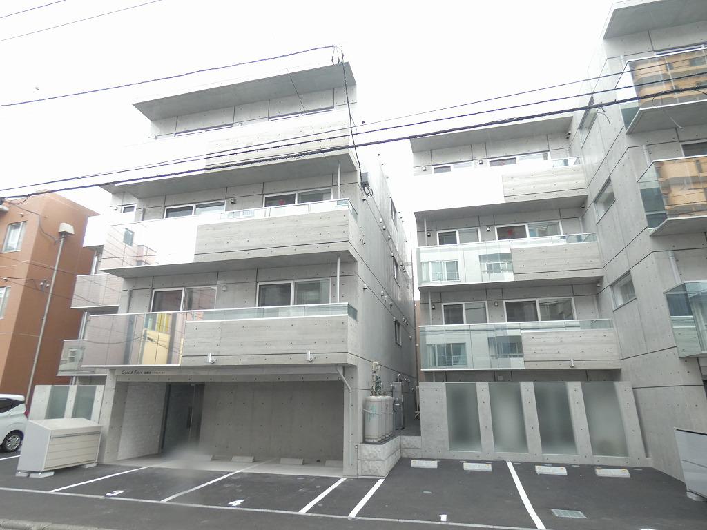 グランフール南郷通