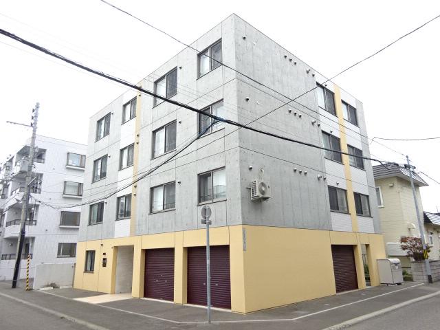 北海道札幌市東区北三十五条東18丁目の建物