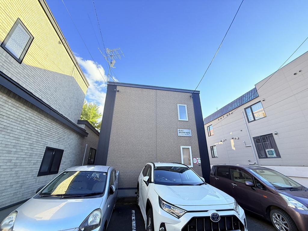 プラッツ南16条