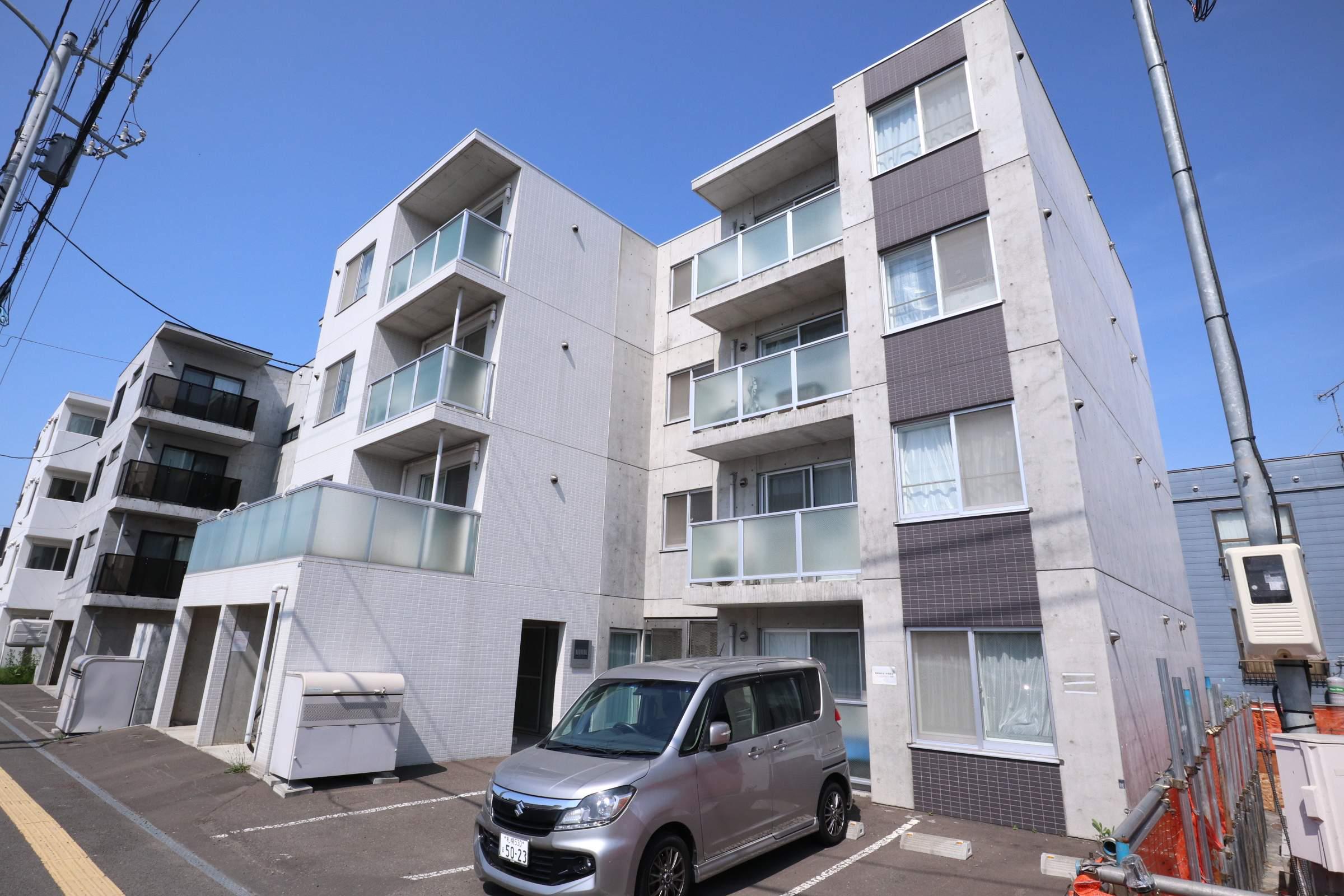 アドラブール麻生