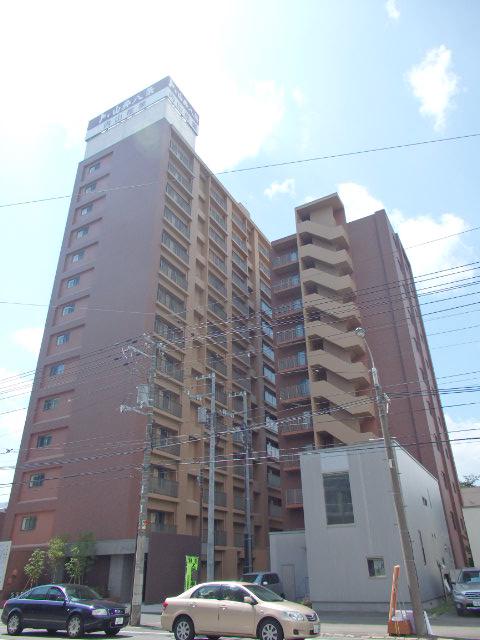 ドミ山鼻八条(2LDK/3階)