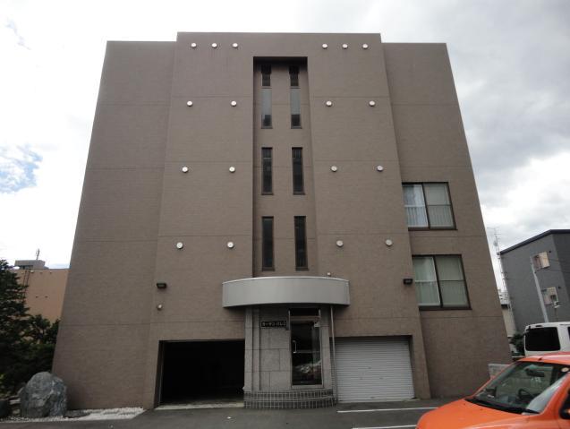 ガーデンパレス