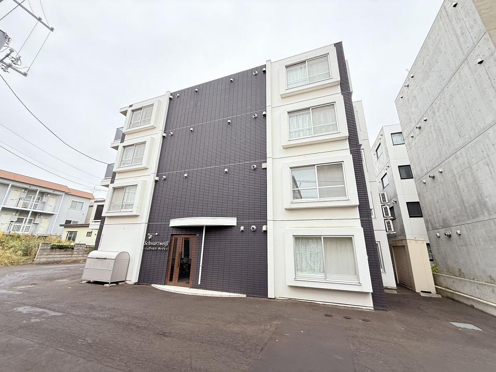 シュヴァルツヴァイス