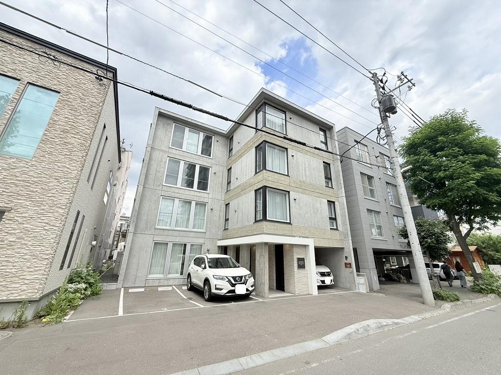 ラフィナート南16条