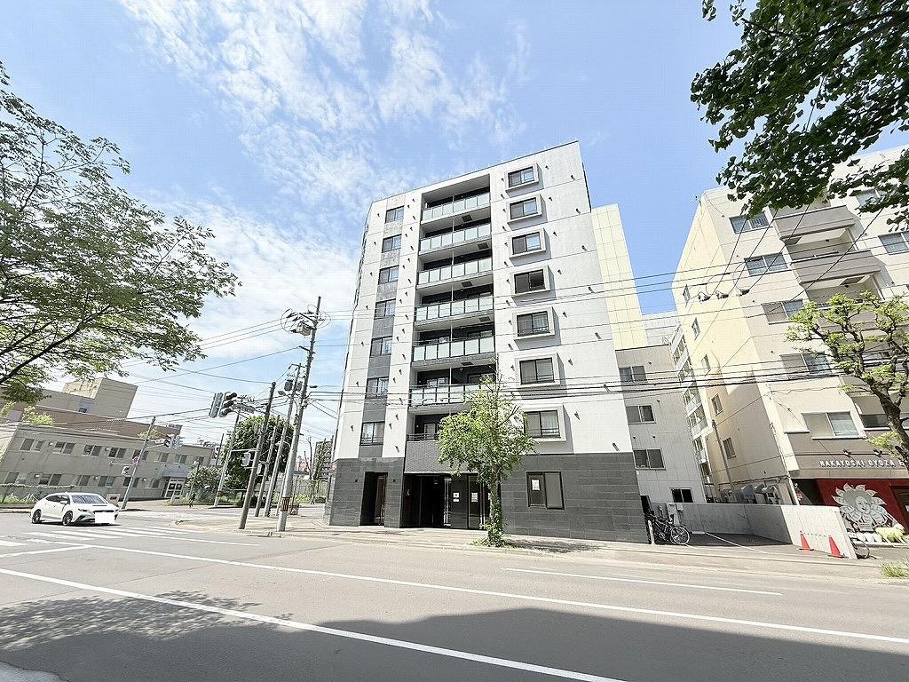 アルファスクエア南1西18